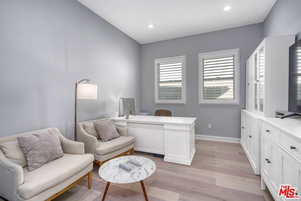 20326 W Liverpool Way - Photo 11