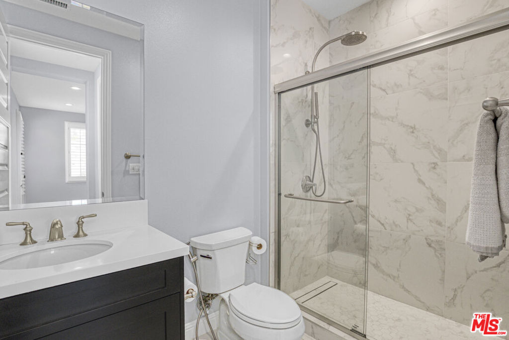 20326 W Liverpool Way - Photo 44