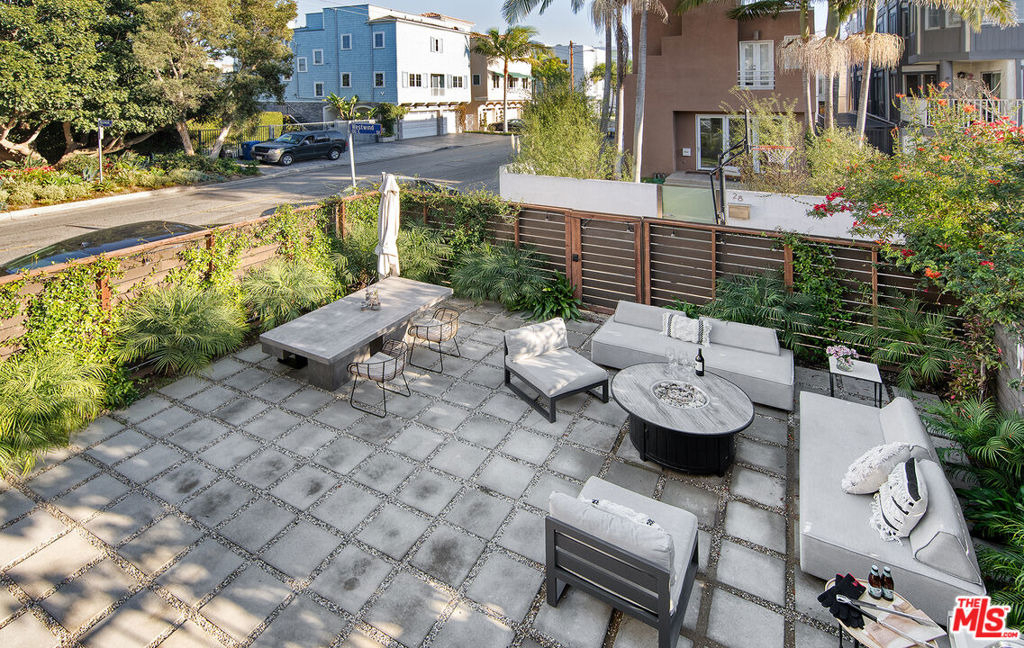 5317 Pacific Avenue - Photo 11