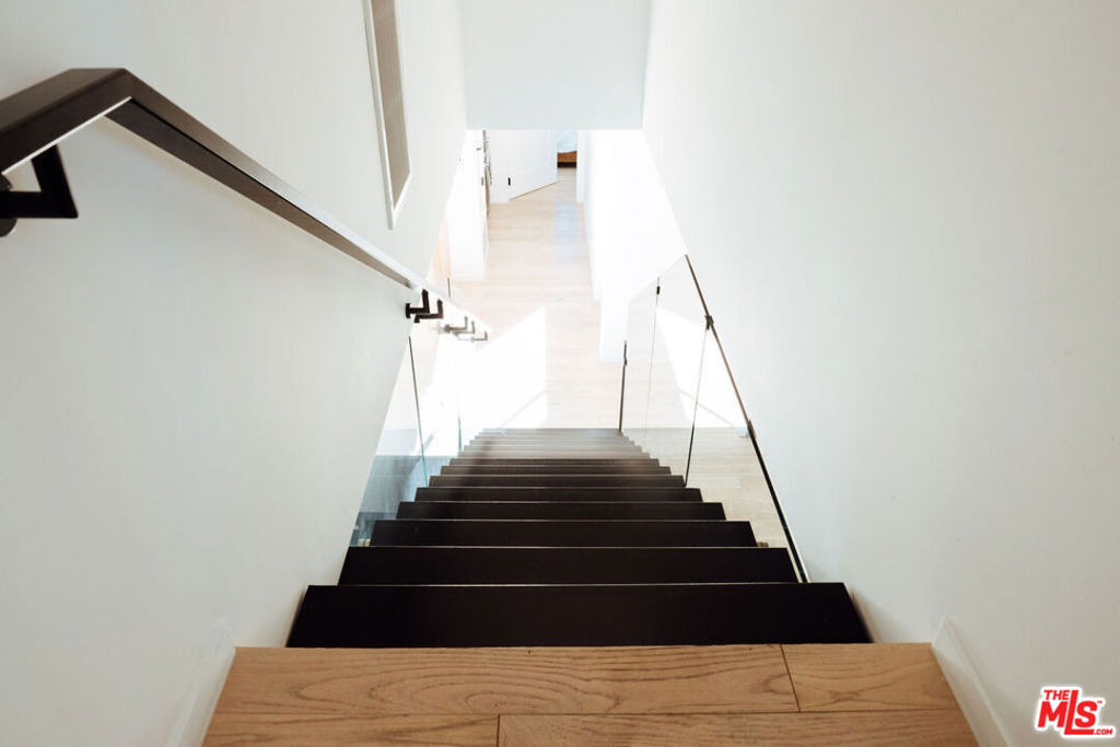 115 Park Place - Photo 9