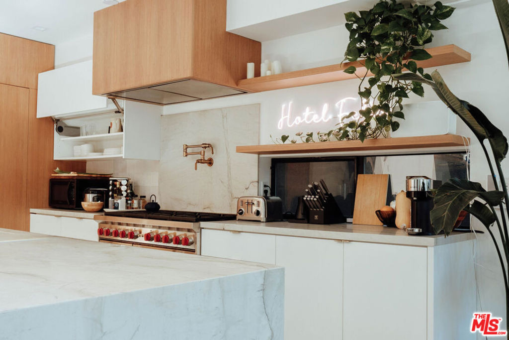 115 Park Place - Photo 11
