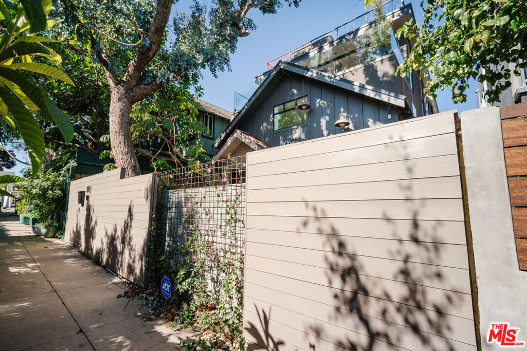 115 Park Place - Photo 41