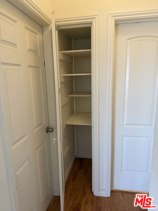 839 N Alexandria Avenue - Photo 30