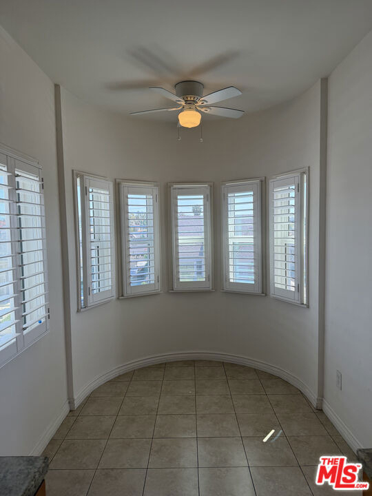 839 N Alexandria Avenue - Photo 11