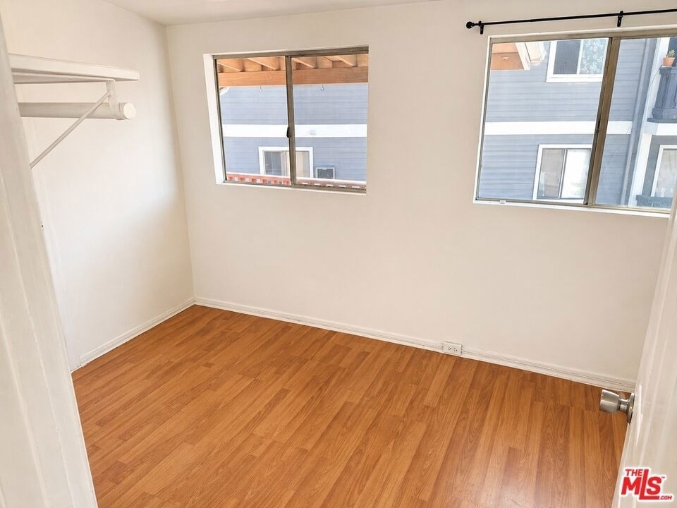 5966 Benner Street - Photo 17