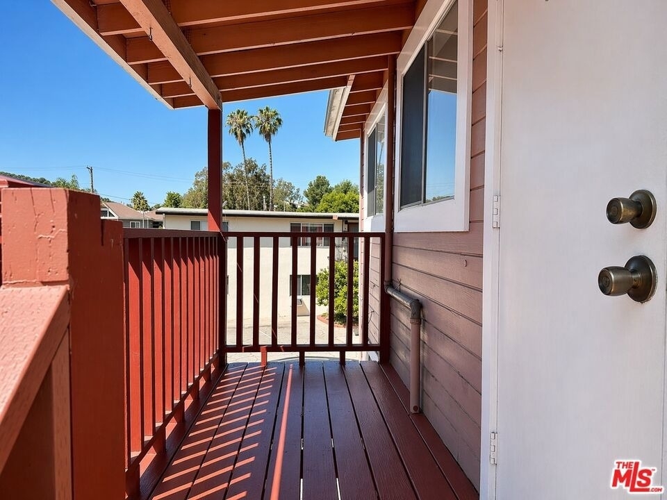 5966 Benner Street - Photo 21