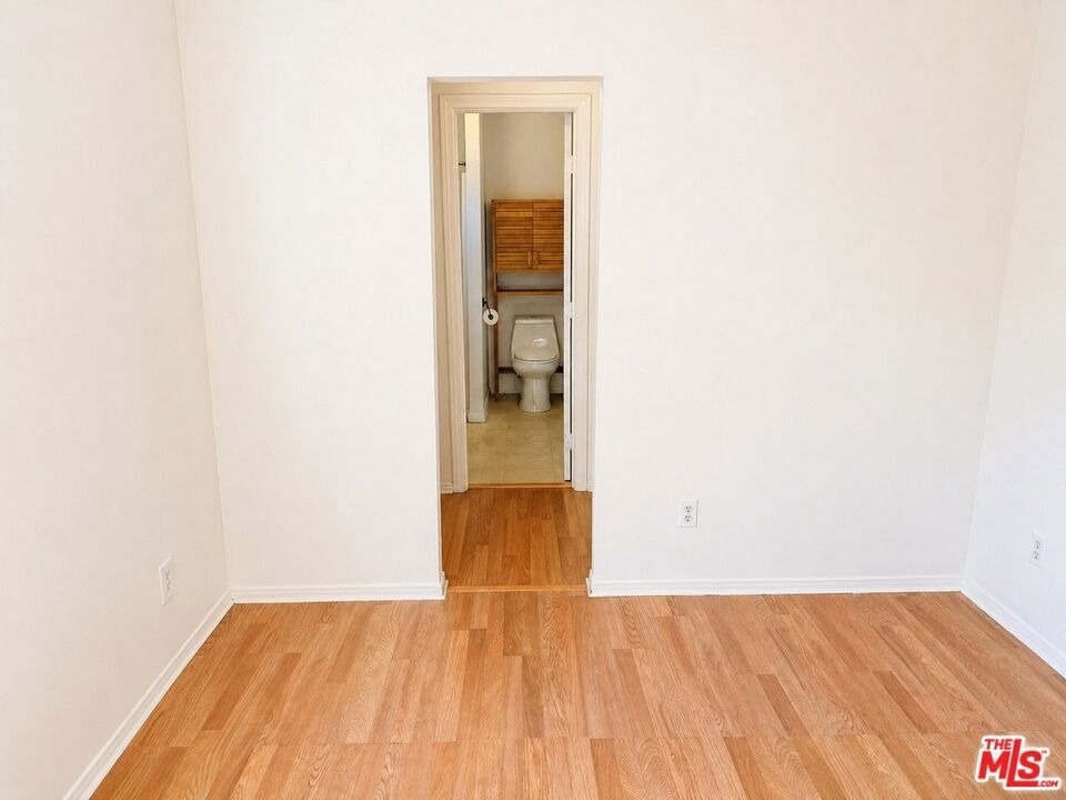 5966 Benner Street - Photo 10