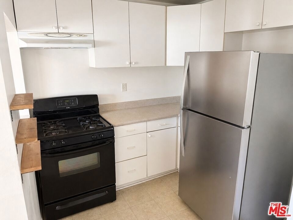 5966 Benner Street - Photo 16