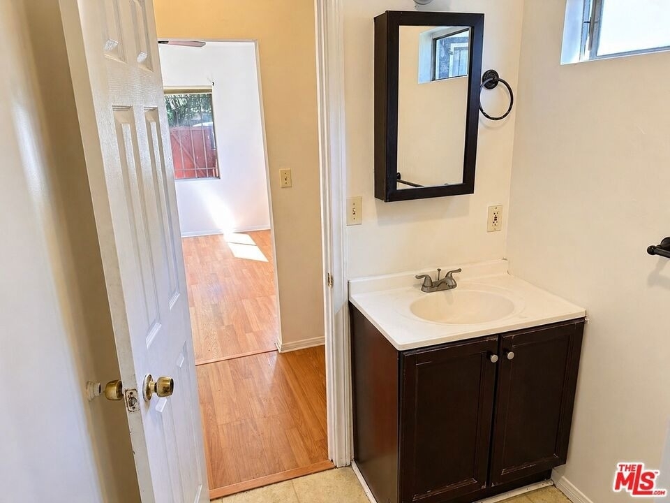 5966 Benner Street - Photo 12