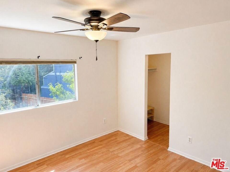 5966 Benner Street - Photo 9