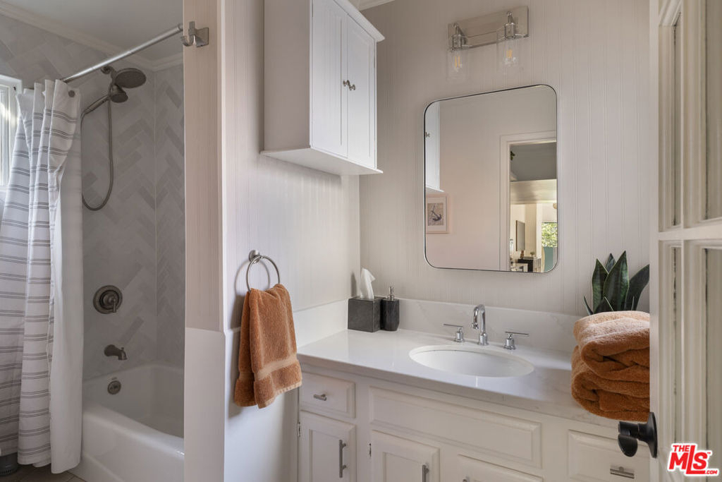804 Pacific Avenue - Photo 3