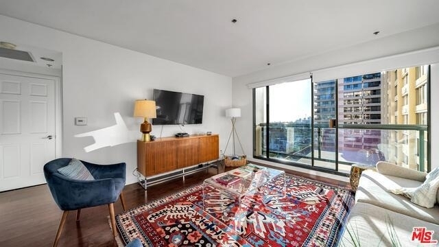 10724 Wilshire Boulevard - Photo 6