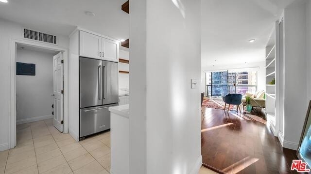 10724 Wilshire Boulevard - Photo 2