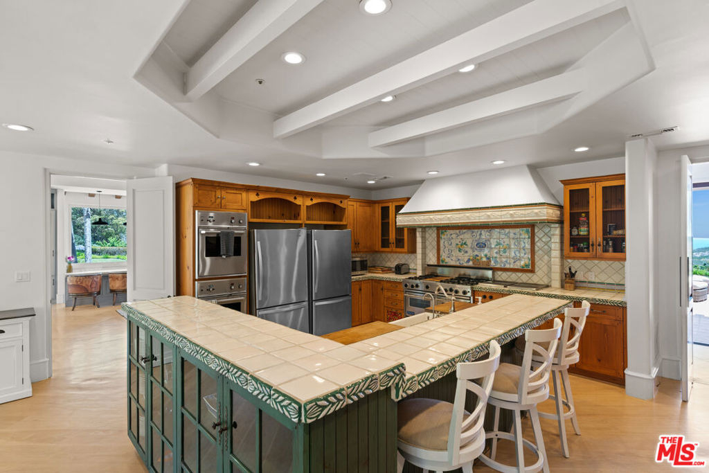 7160 Dume Drive - Photo 10