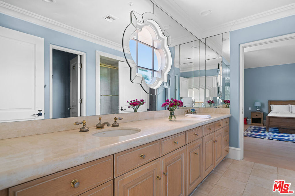 7160 Dume Drive - Photo 17