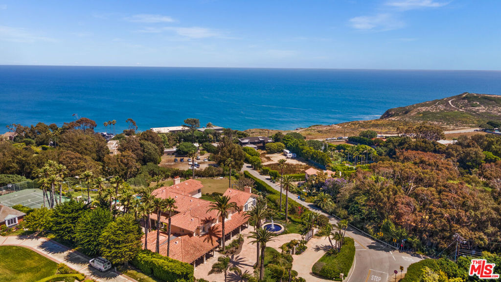 7160 Dume Drive - Photo 28
