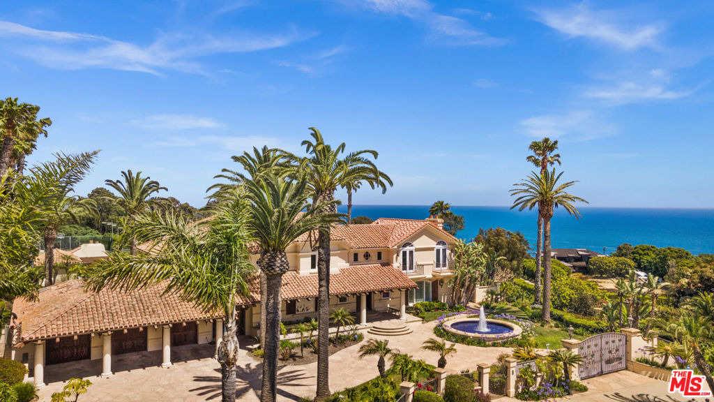 7160 Dume Drive - Photo 2