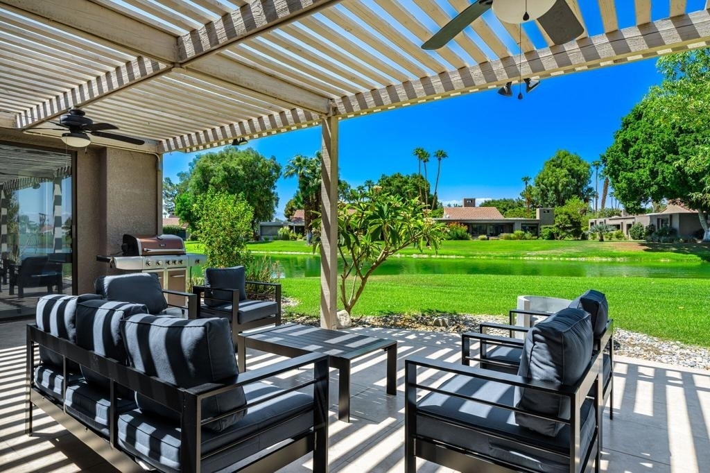521 Desert West Drive - Photo 17