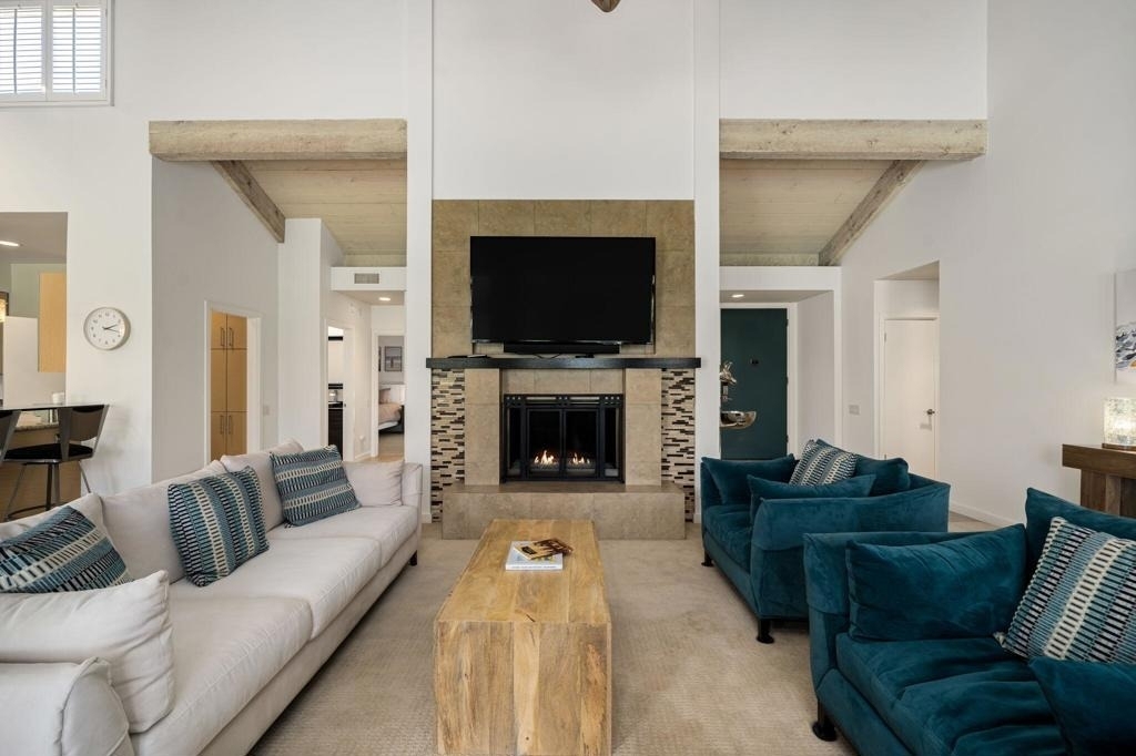 521 Desert West Drive - Photo 12