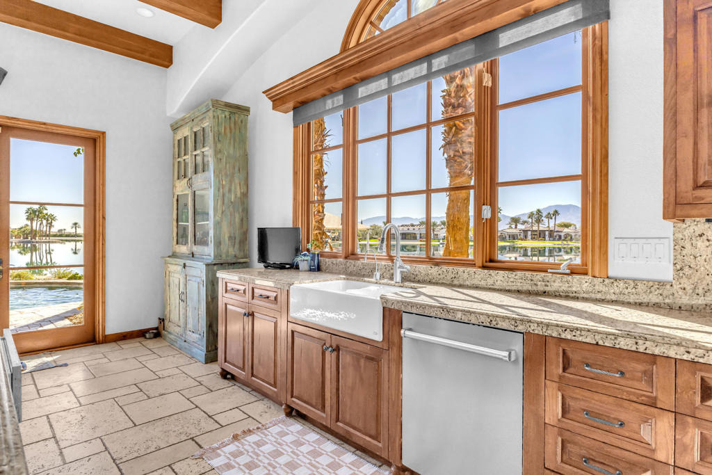 83073 N Shore Drive - Photo 8