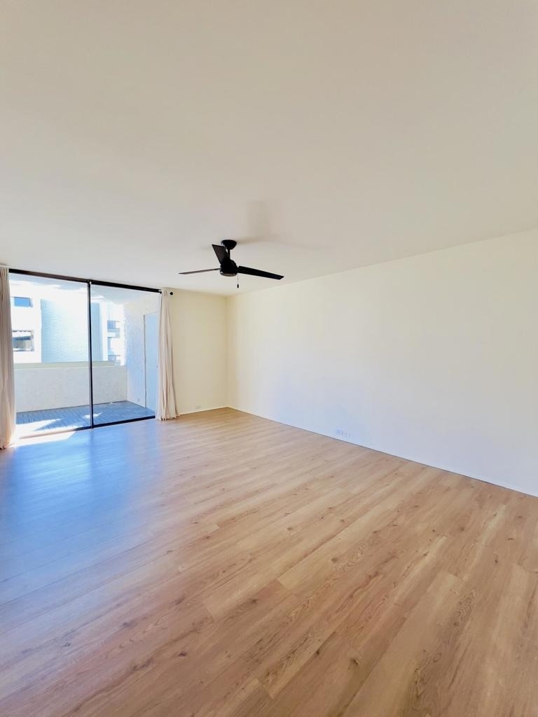 251 E La Verne Way - Photo 8
