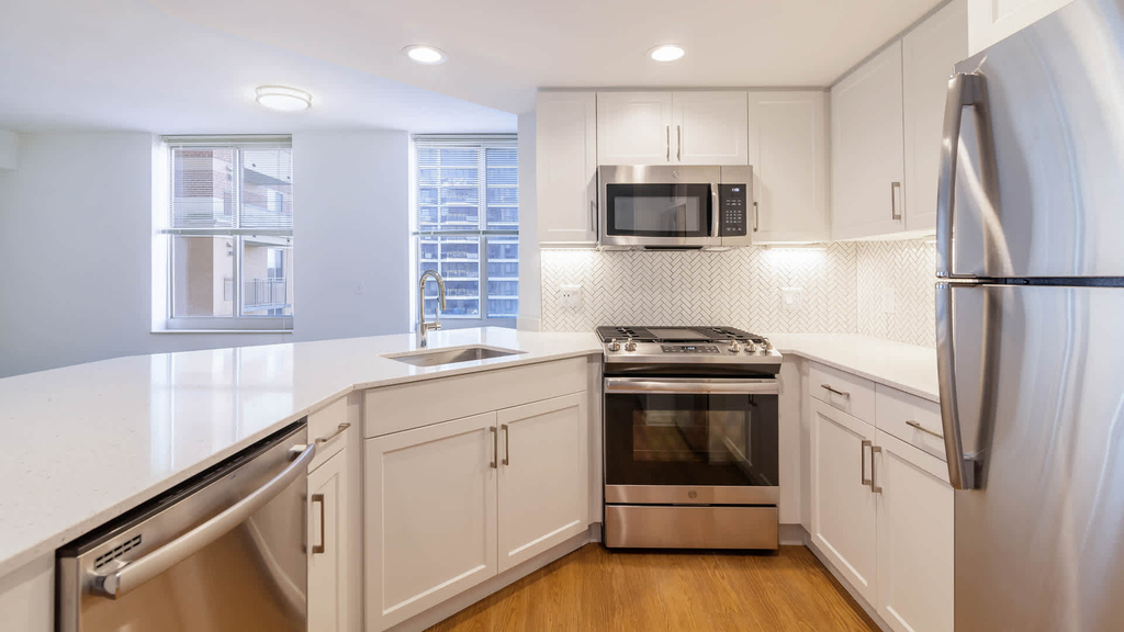 1800 N. Oak St. - Photo 9