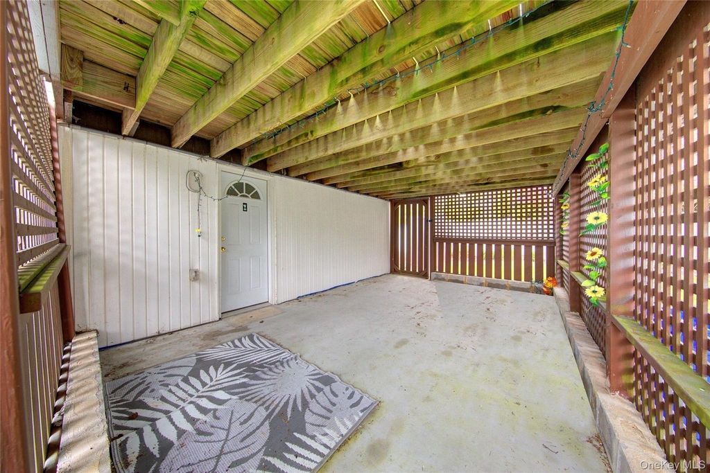 95 Irving Avenue - Photo 9