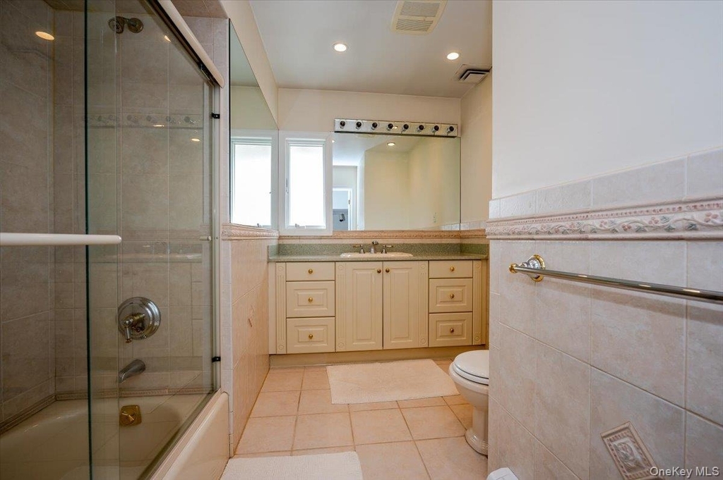 821 Channel Road - Photo 5