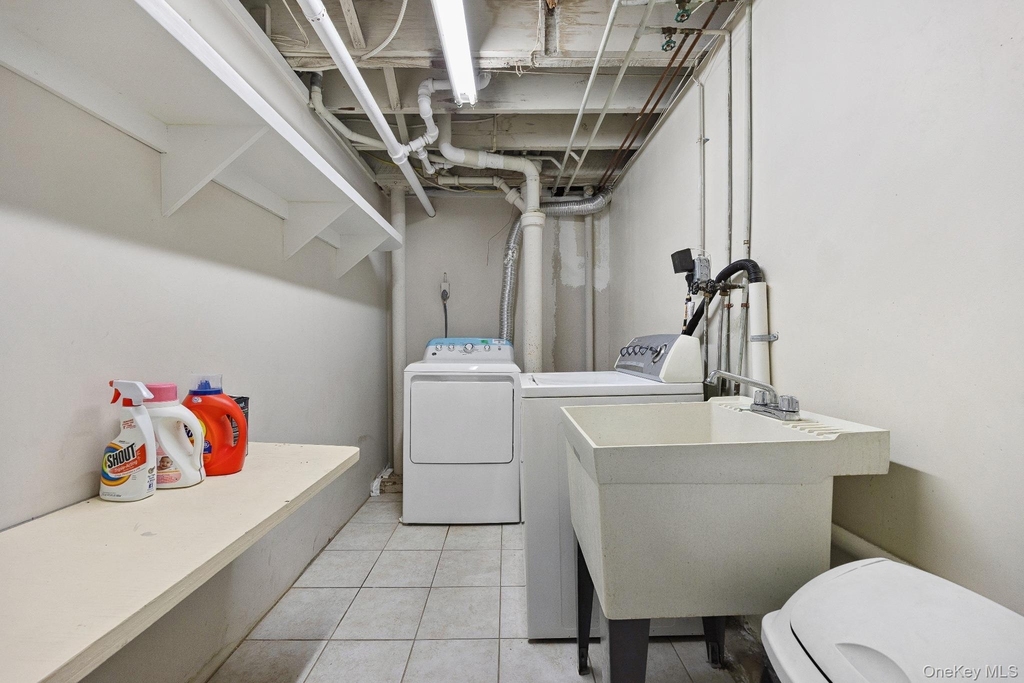 1235 Post Road - Photo 29