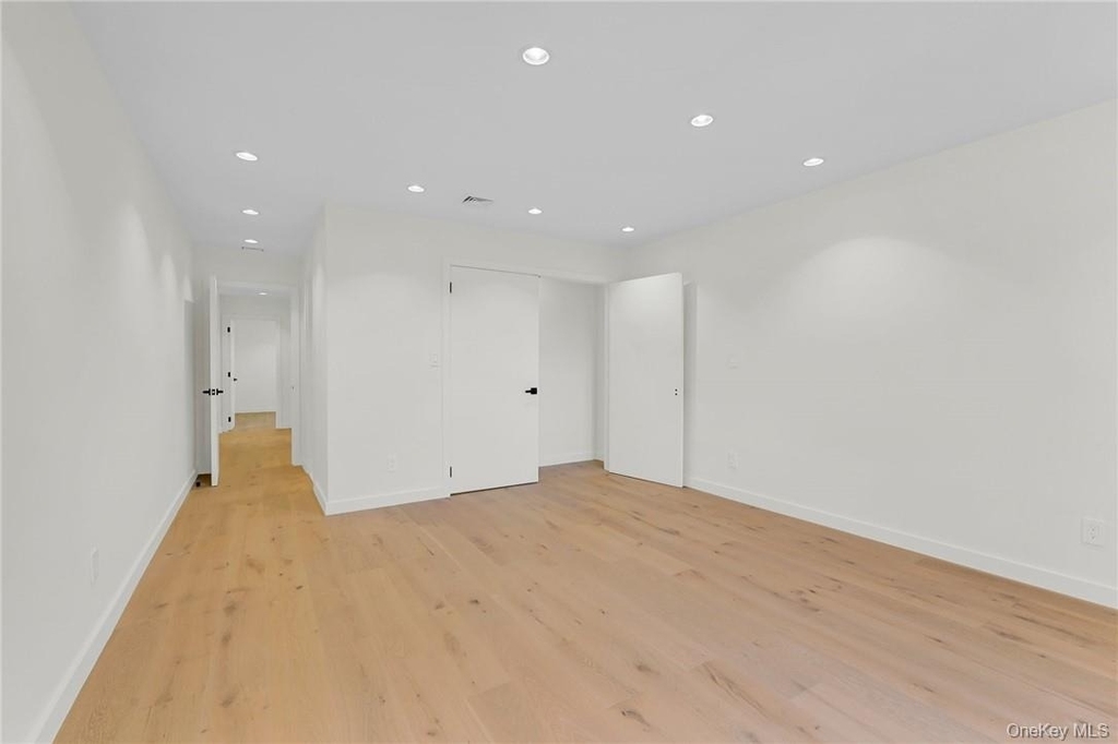 225 Hilltop Street - Photo 24