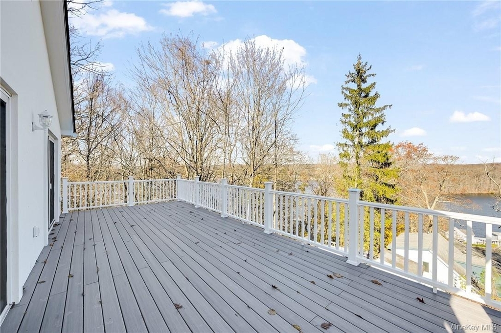 225 Hilltop Street - Photo 9