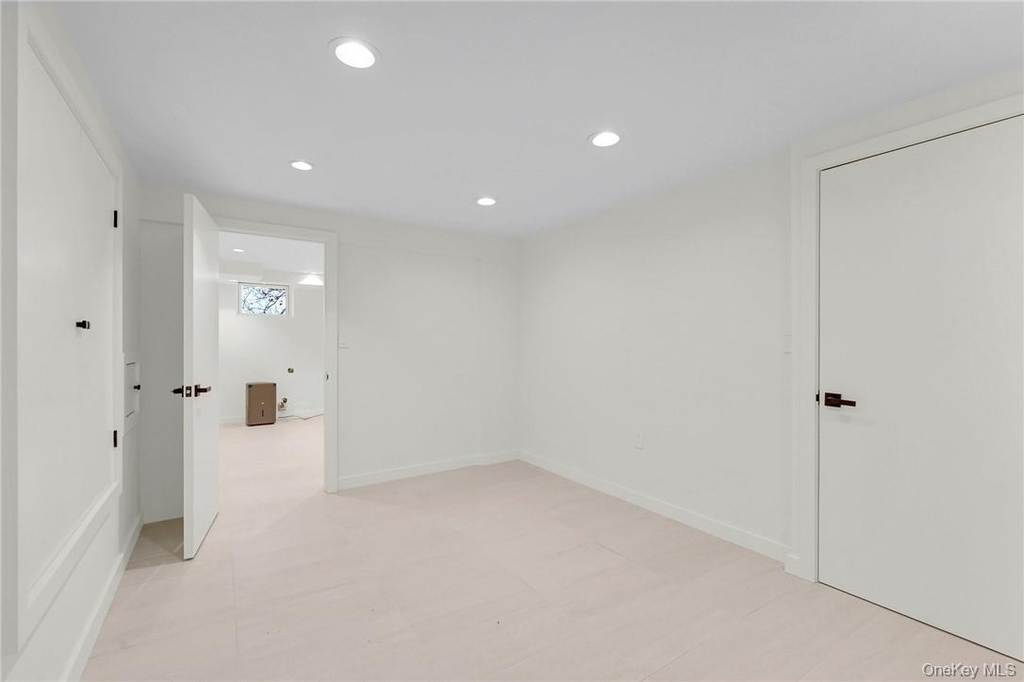 225 Hilltop Street - Photo 28