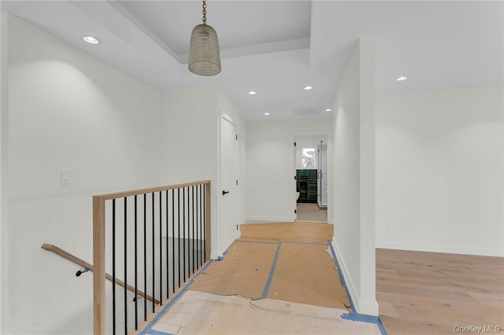 225 Hilltop Street - Photo 13