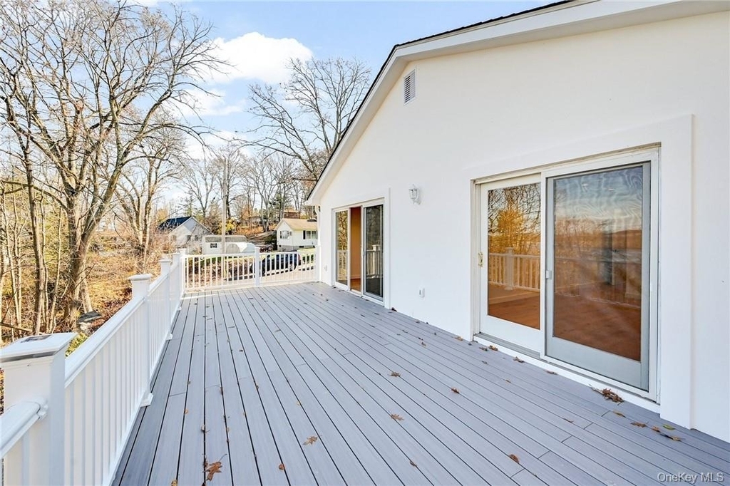 225 Hilltop Street - Photo 11