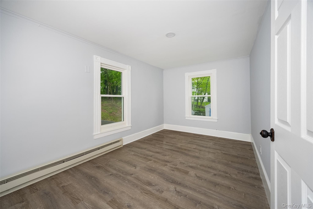 39 Fowler Avenue - Photo 12