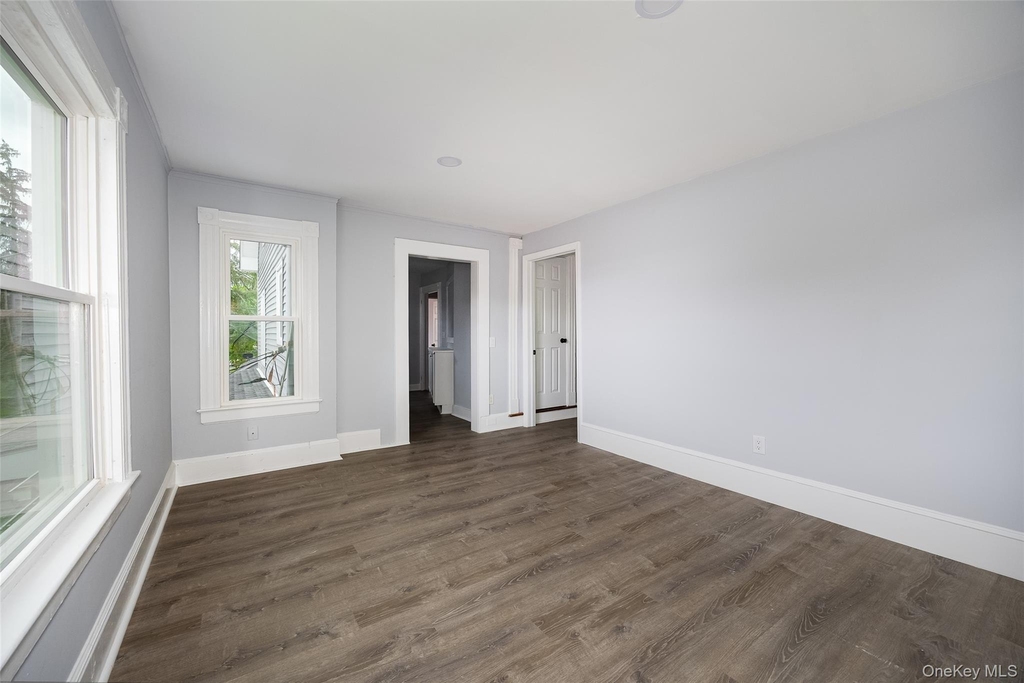 39 Fowler Avenue - Photo 10
