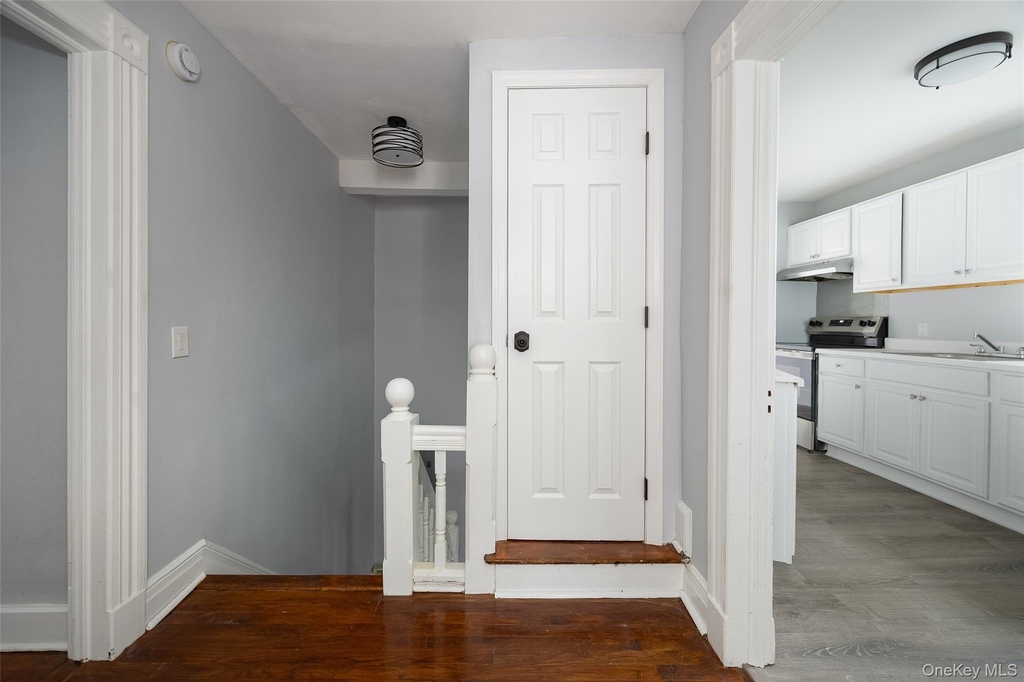 39 Fowler Avenue - Photo 6