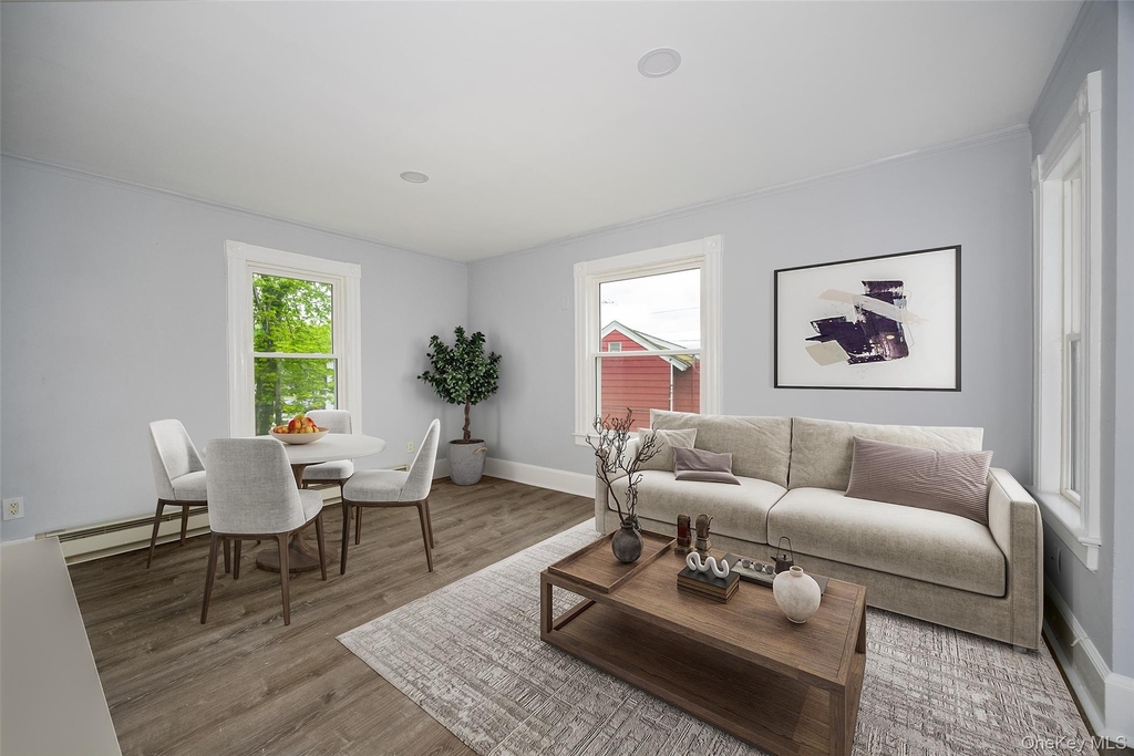 39 Fowler Avenue - Photo 1