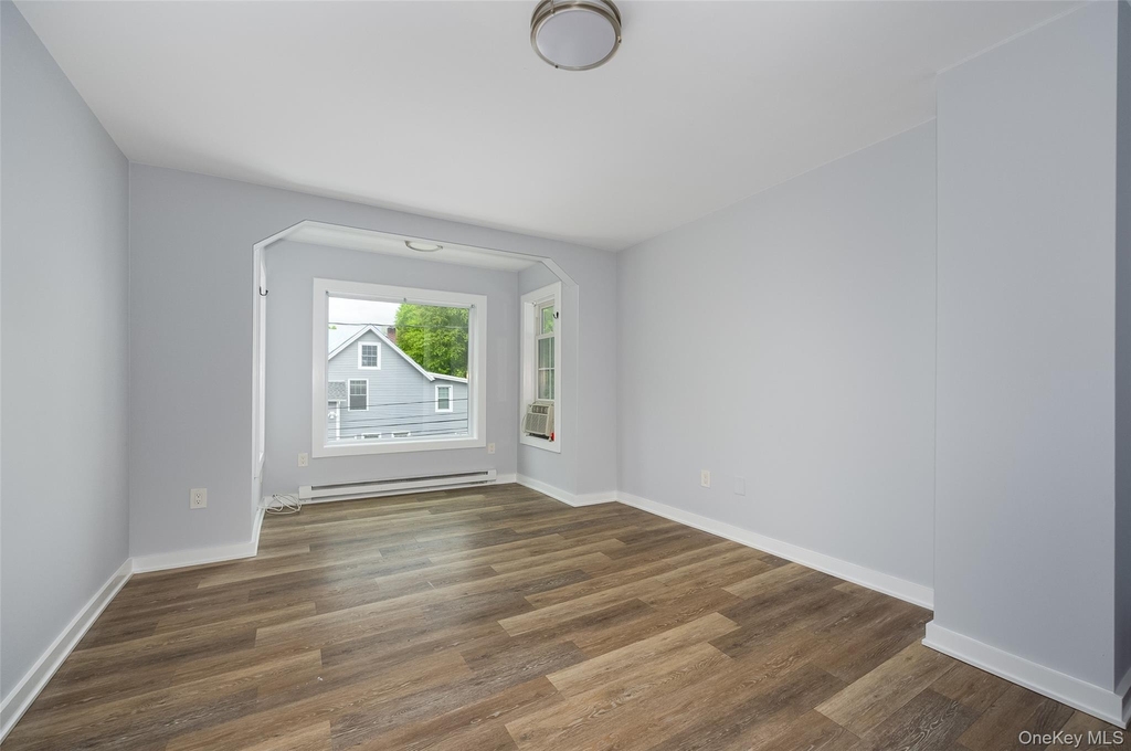 39 Fowler Avenue - Photo 4