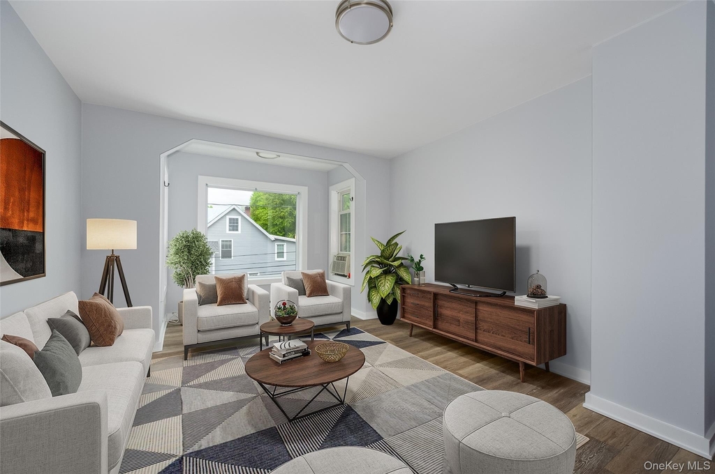 39 Fowler Avenue - Photo 0