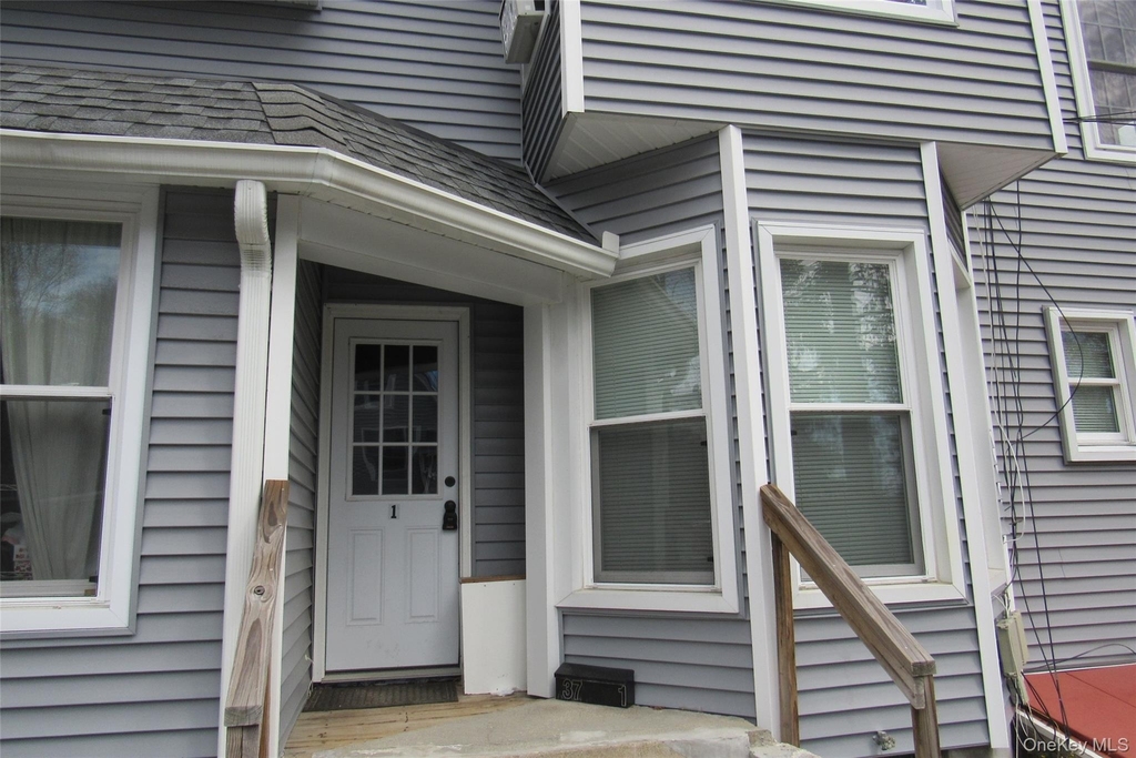 39 Fowler Avenue - Photo 9