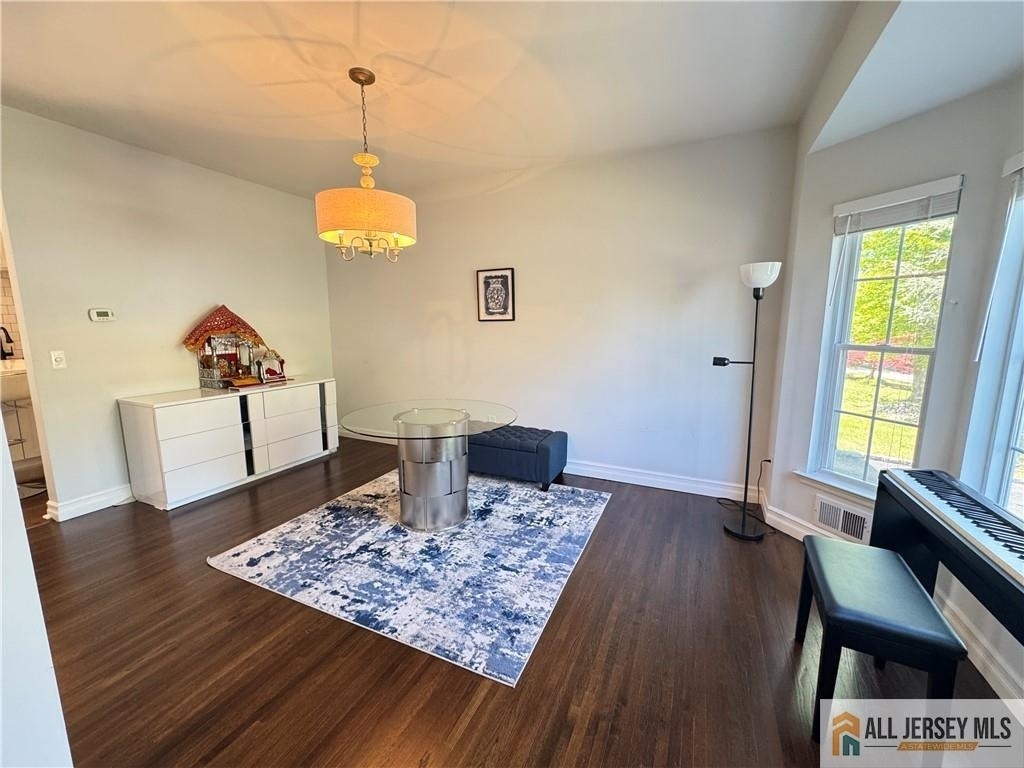 432 Jarrard Street - Photo 8