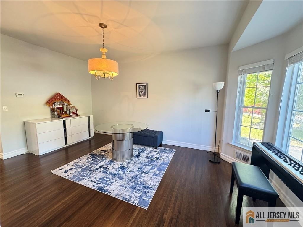432 Jarrard Street - Photo 6