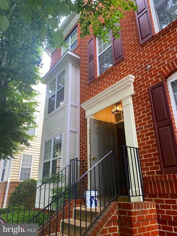 1536 Northern Neck Drive - Photo 1