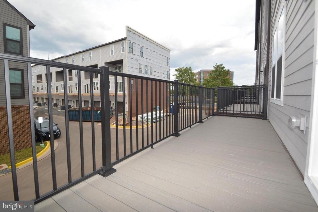 13518 Sayward Boulevard - Photo 31