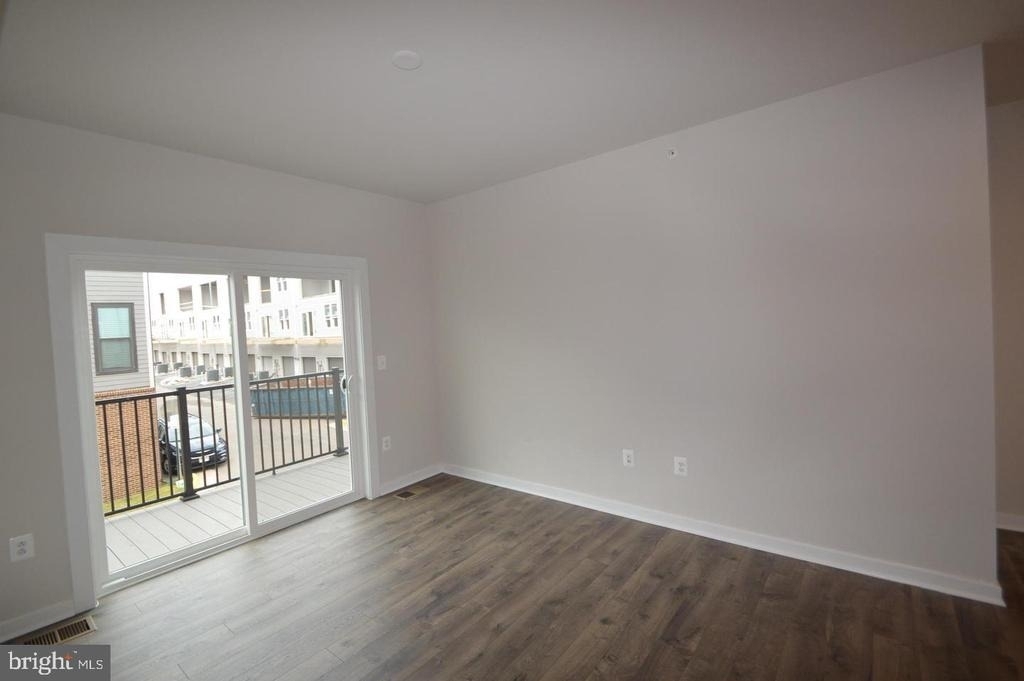 13518 Sayward Boulevard - Photo 29