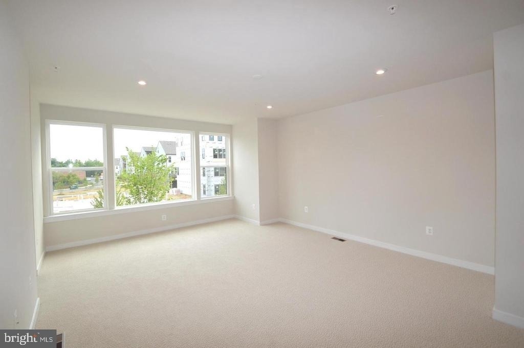 13518 Sayward Boulevard - Photo 17