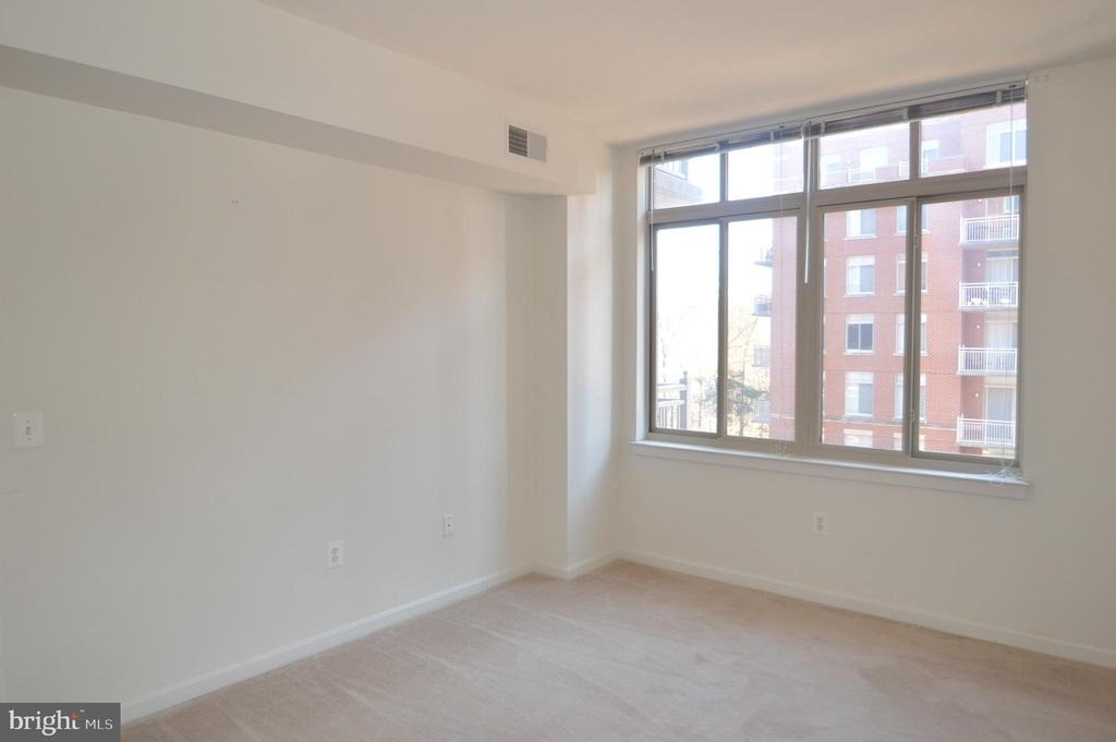4490 Market Commons Drive - Photo 12
