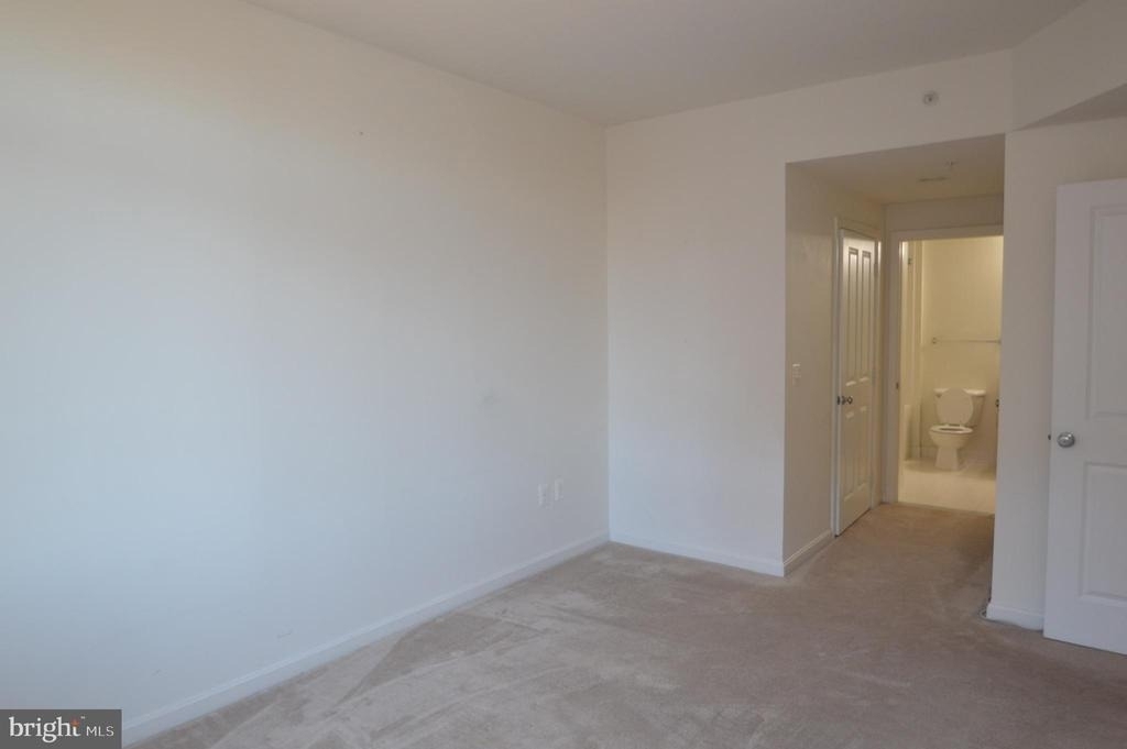 4490 Market Commons Drive - Photo 14