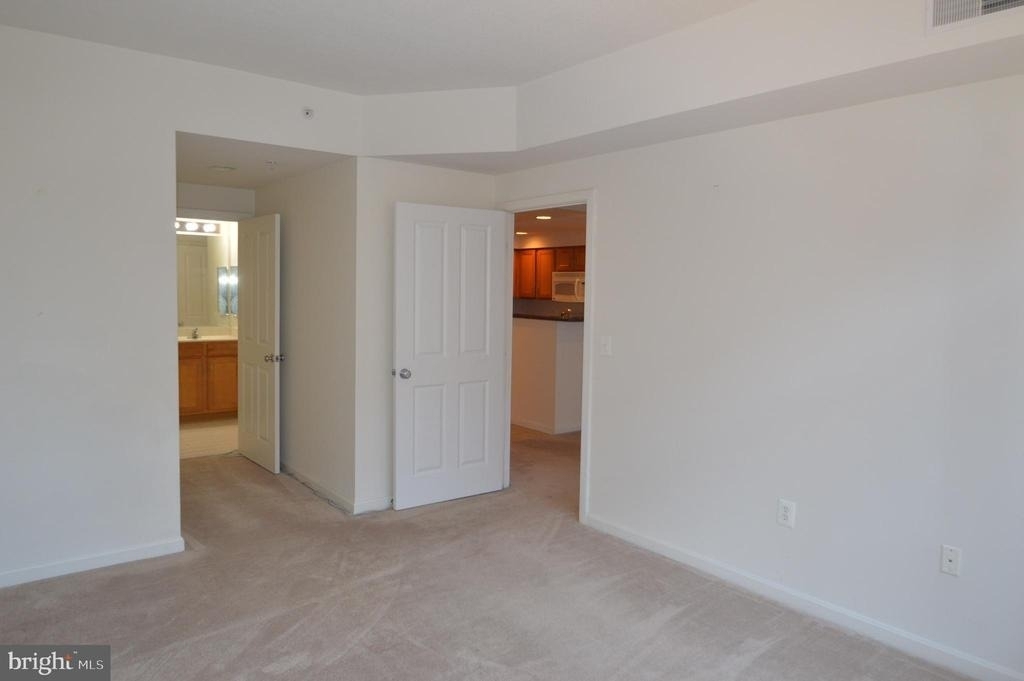 4490 Market Commons Drive - Photo 13